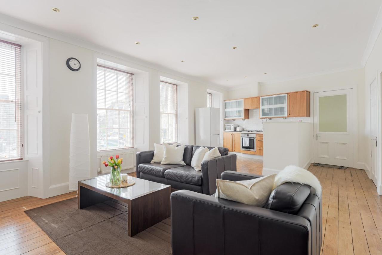 The West Bow Apartment Единбург Екстериор снимка