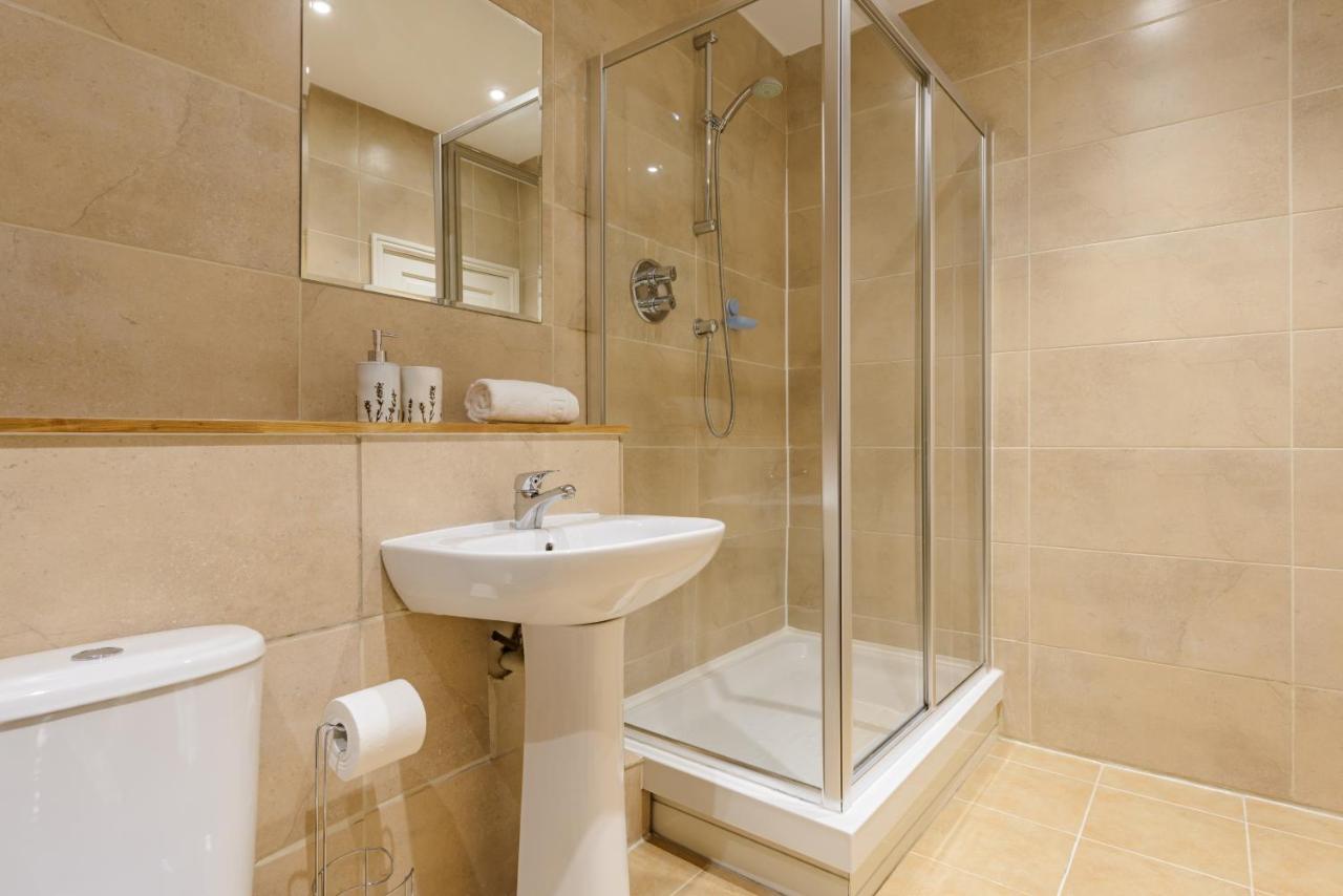 The West Bow Apartment Единбург Екстериор снимка